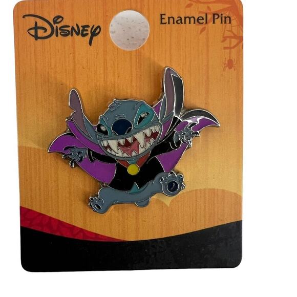 Loungefly Disney Lilo & Stitch as a Vampire Halloween Enamel Pin New on Card - Picture 1 of 2